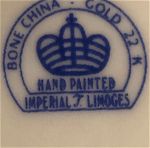 Imperial Limoges Bone China σετ τσαγιού 3 τμχ. ανάγλυφης πορσελάνης ζωγραφισμένο στο χέρι με χρυσό 22Κ.  Κούπα - πιάτο - κουταλάκι  Όλα με τις σφραγίδες τους άθικτα!