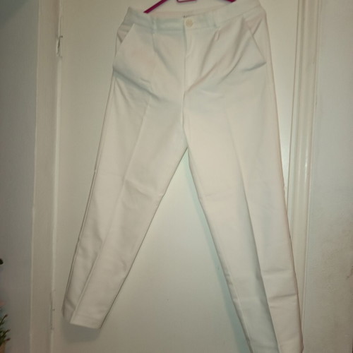 Stradivarius white women's pants medium size like new