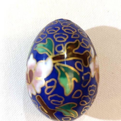 Handmade small cloisonné decorative eggs used with stands