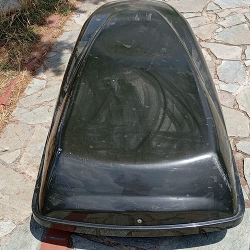 Hyundai Car Roof Box 75 Lt used with minor damage