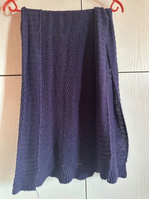 Handmade scarf like new, purple