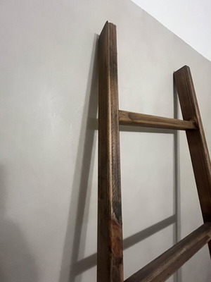 Bathroom Towel Ladder like new, modern wooden rack