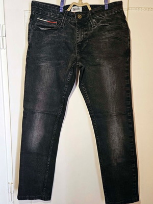 Hilfiger Denim men's grey jeans, size S