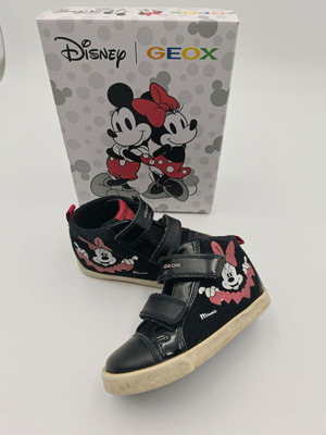 Geox Disney μποτάκι μεταχειρισμένο, νούμερο 25, μαύρο