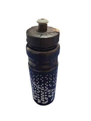 Sports water bottle 810ml like new, ideal for bicycle