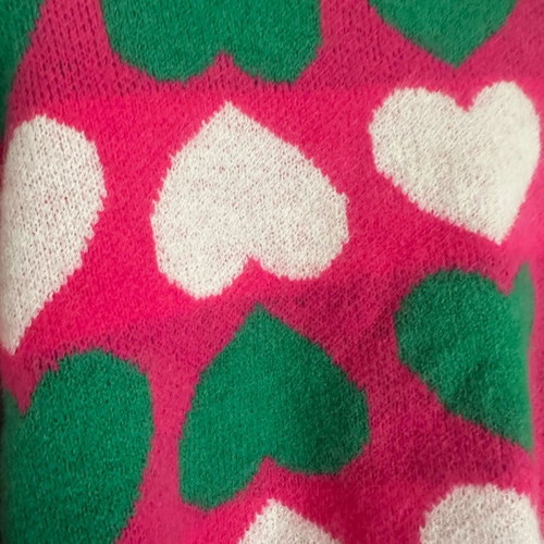 Heart Pattern Sweater like new, size large