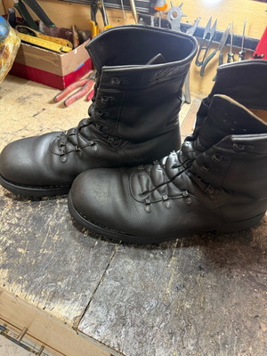 Nevada boots size 45 used, black