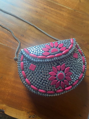 Metallic crossbody bag used, gray
