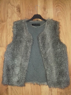 Zara fur vest Medium used, grey and black
