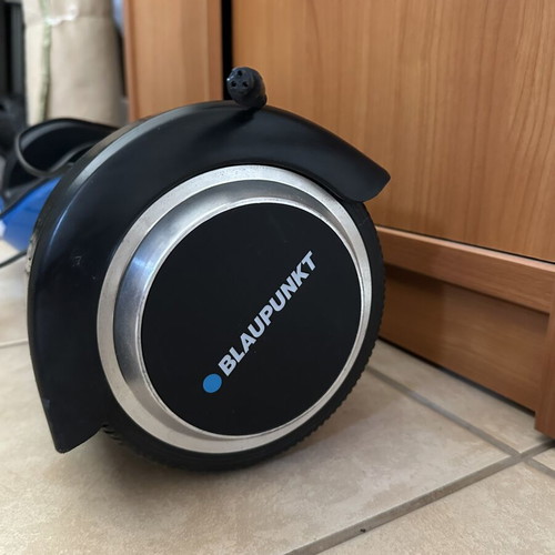 Hoverboard Blaupunkt like new with charger and carrying case