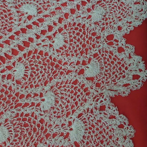 Handmade white crochet volan tablecloth 90x90 new, unused