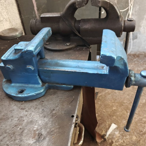 Vise used