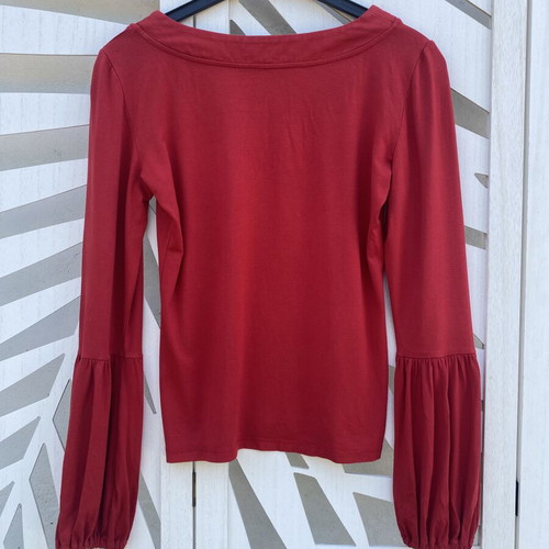 Mia red long sleeve top with balloon sleeves