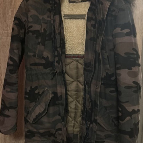 Jacket camouflage with hood, used, size S, green