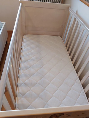 Wooden baby crib bed with mattress, white