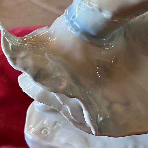 Φιγούρα μπαλαρίνας vintage Rosenthal μεταχειρισμένη, σχεδιασμένη από Lore Friedrich-Gronau 1930s