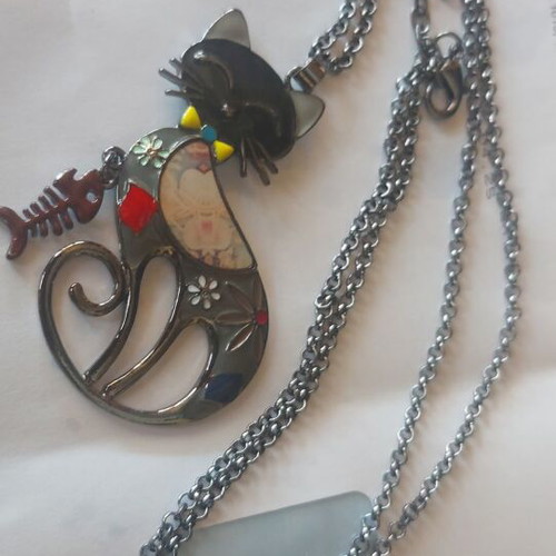 Long necklace new multicolor with cat design