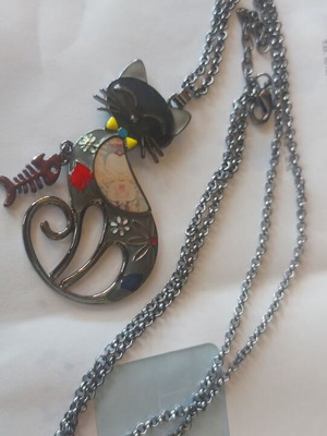 Long necklace new multicolor with cat design