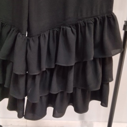Zara women's black pants with ruffles size 38 M like new