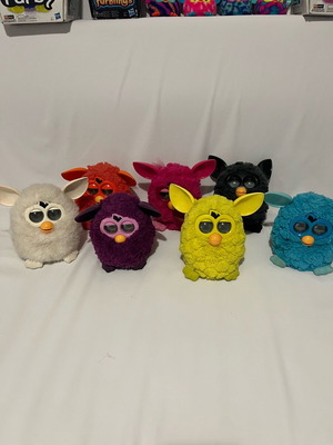 Furby Boom used, white with defect
