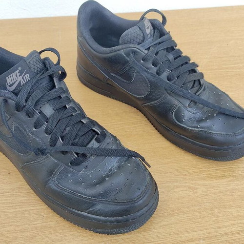 Nike Air Force used black athletic shoes size 42