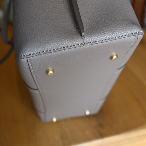 Tory Burch shoulder tote brand new, etoupe with brown inside