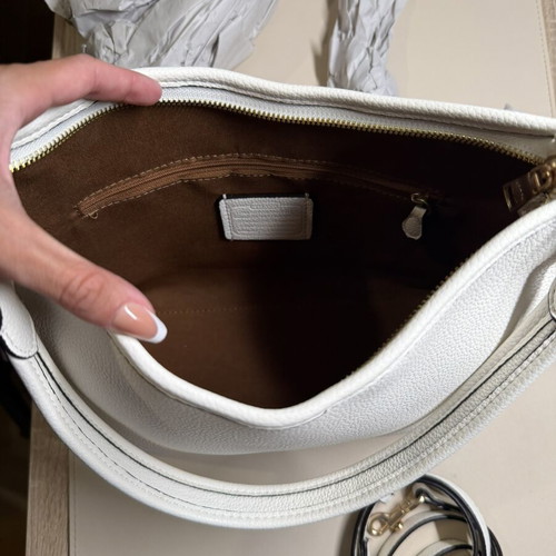 Elegant shoulder bag, premium quality, white