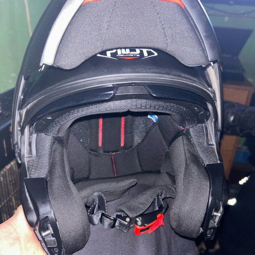 Pilot Road helmet like new