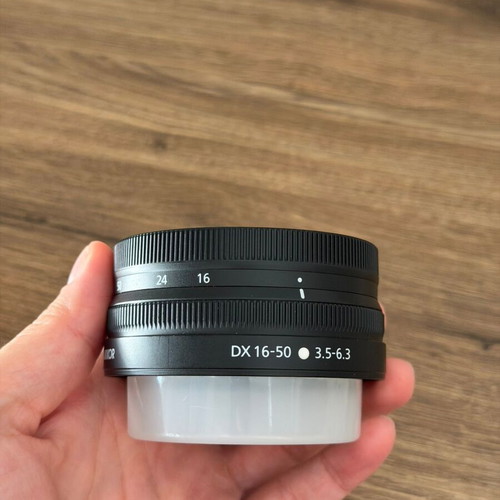 NIKKOR Z DX 16-50mm f/3.5-6.3 VR wide angle zoom lens for Nikon Z Mount like new
