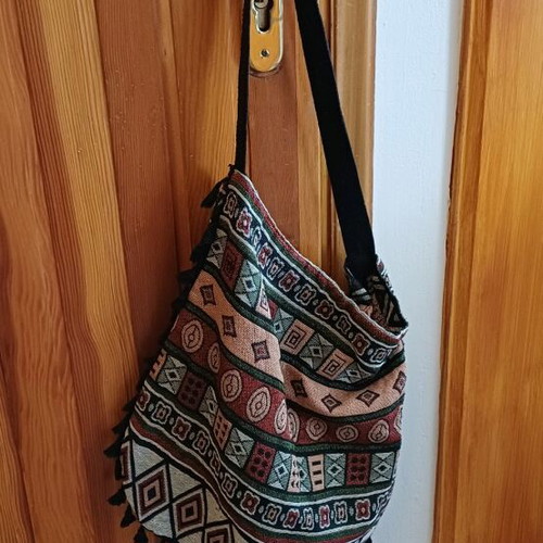 Temu fabric bag in satchel style like new, multicolor shoulder