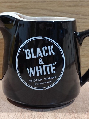 Black & White scotch whisky παλιά κεραμική κανάτα