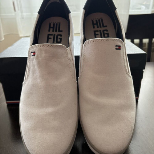 Tommy Hilfiger men's shoes size 41 like new, white casual