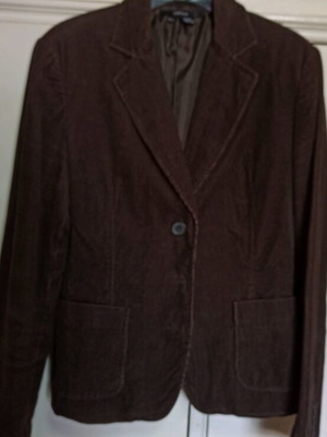 Zara women's corduroy jacket like new, size M
