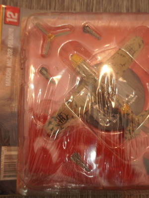 Collectible Metal Fighter Macchi MC.202 Folgore new
