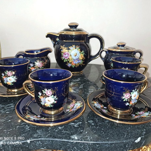 Porcelain coffee/tea set 24K gold like new, blue, 7 pieces