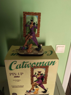 Catwoman limited edition collectible figure