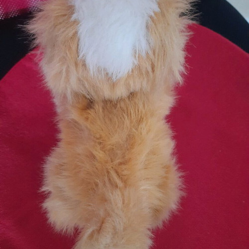 Vintage plush puppy toy, like new, non-functional