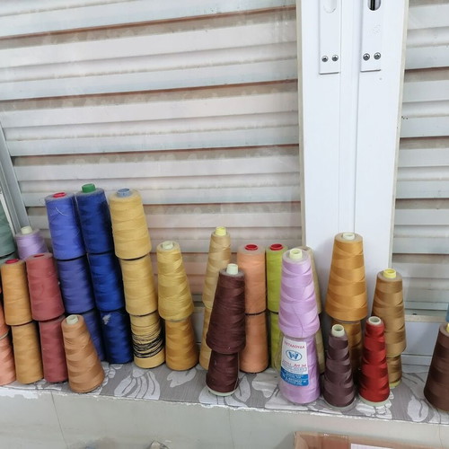 Threads like new, pack of 100 pieces