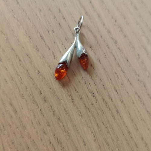 Vintage silver pendant with Baltic amber stones, like new