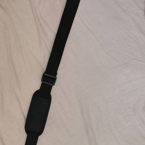 Adjustable shoulder strap like new, black, 3.8x110cm