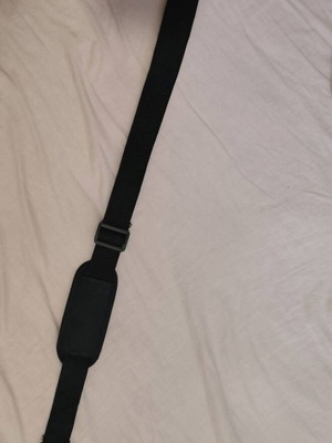 Adjustable shoulder strap like new, black, 3.8x110cm