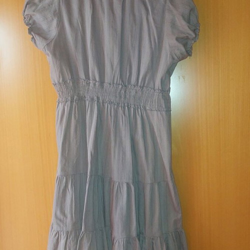 Dress gray like new, size M, above the knee