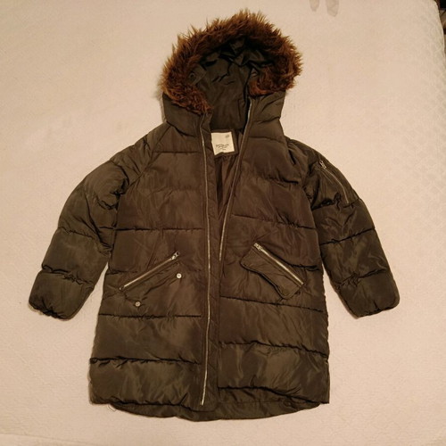 Zara girls' jacket size 10, green khaki, like new
