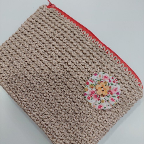 Handmade knitted wallet beige new with floral decoration