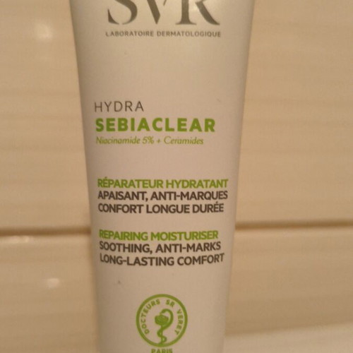 Svr Hydra Sebiaclear Repairing Moisturizer like new for acne prone skin