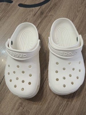 Crocs clogs like new, size 33-34, white