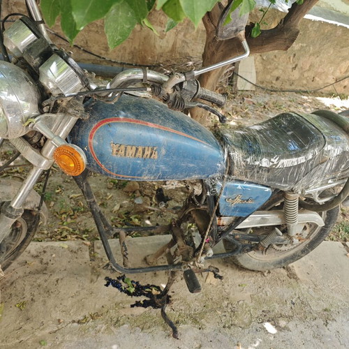 Yamaha motorcycle used for spare parts or scrap