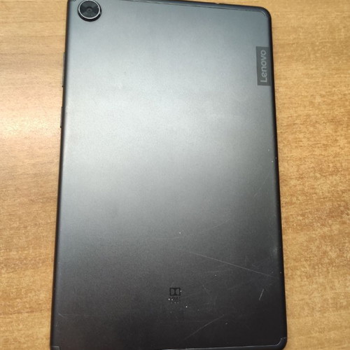 Lenovo Tab M8 HD 8" (TB-8505X) tablet like new, 2GB/32GB 4G-LTE
