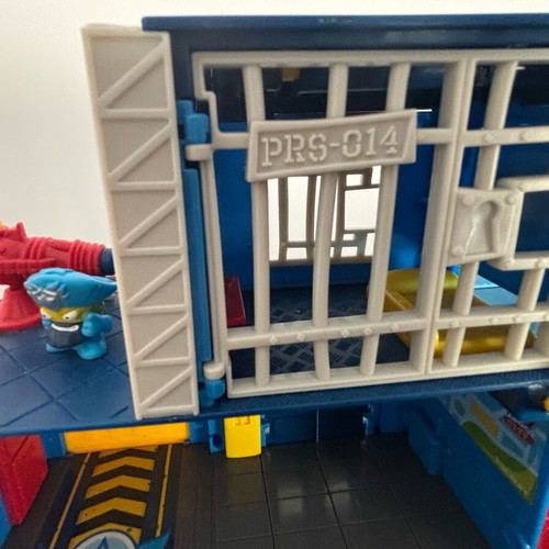 Mega SuperZings Pack with Police Station, Danger Gang Tin & 60+ Figures like new