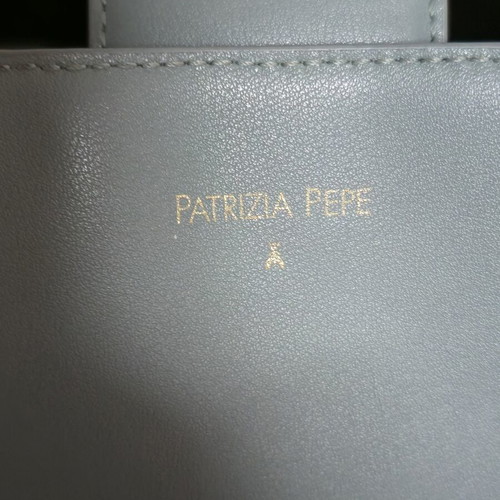 Patrizia Pepe shoulder bag used, turquoise leather, one main compartment